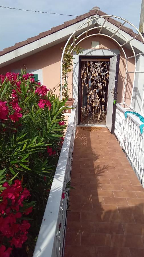 Mansarda a Noli Villa Dış mekan fotoğraf